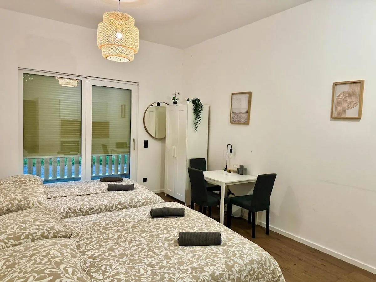 Modern Easy Access Studio Apartment With Free Parking Viena 0*,  Áustria