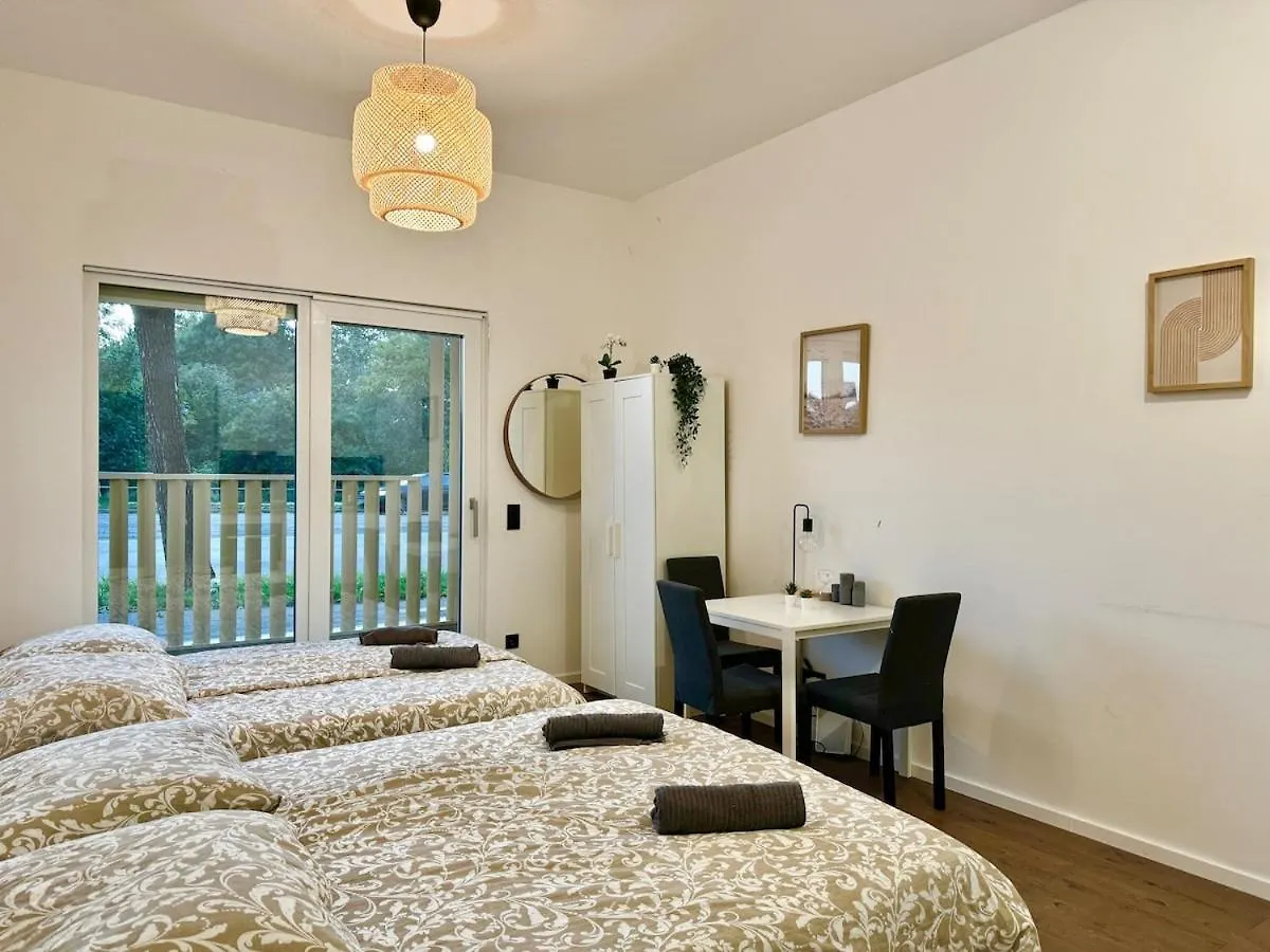 Modern Easy Access Studio Apartment With Free Parking Wien Österreich